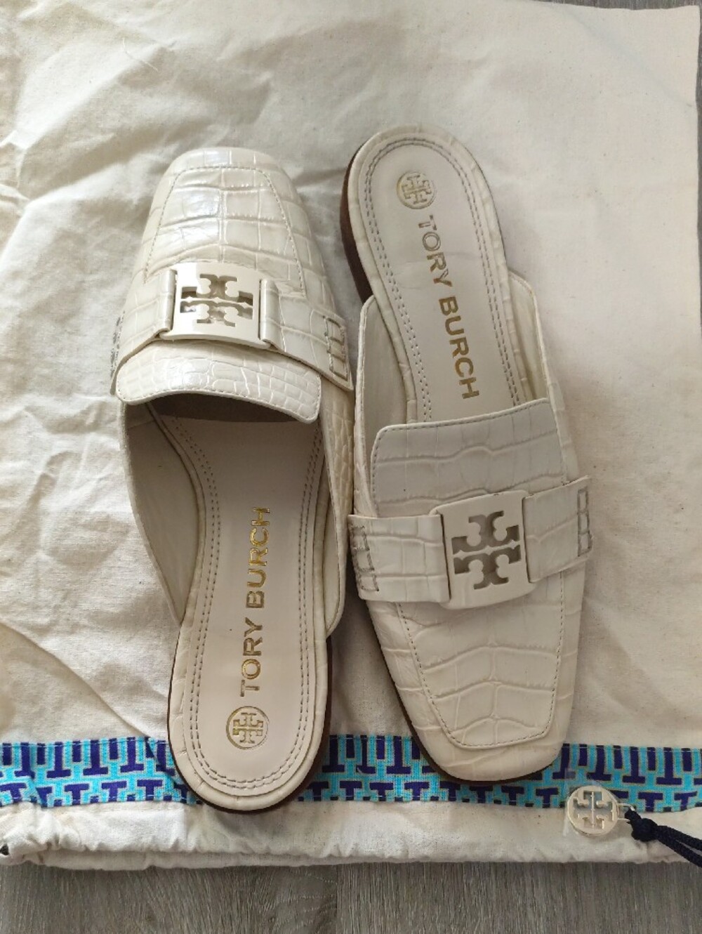 Tory Burch Cream Croc-Embossed Leather Slide Mules - Picture 3 of 6